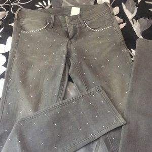 Gray skinny jeans